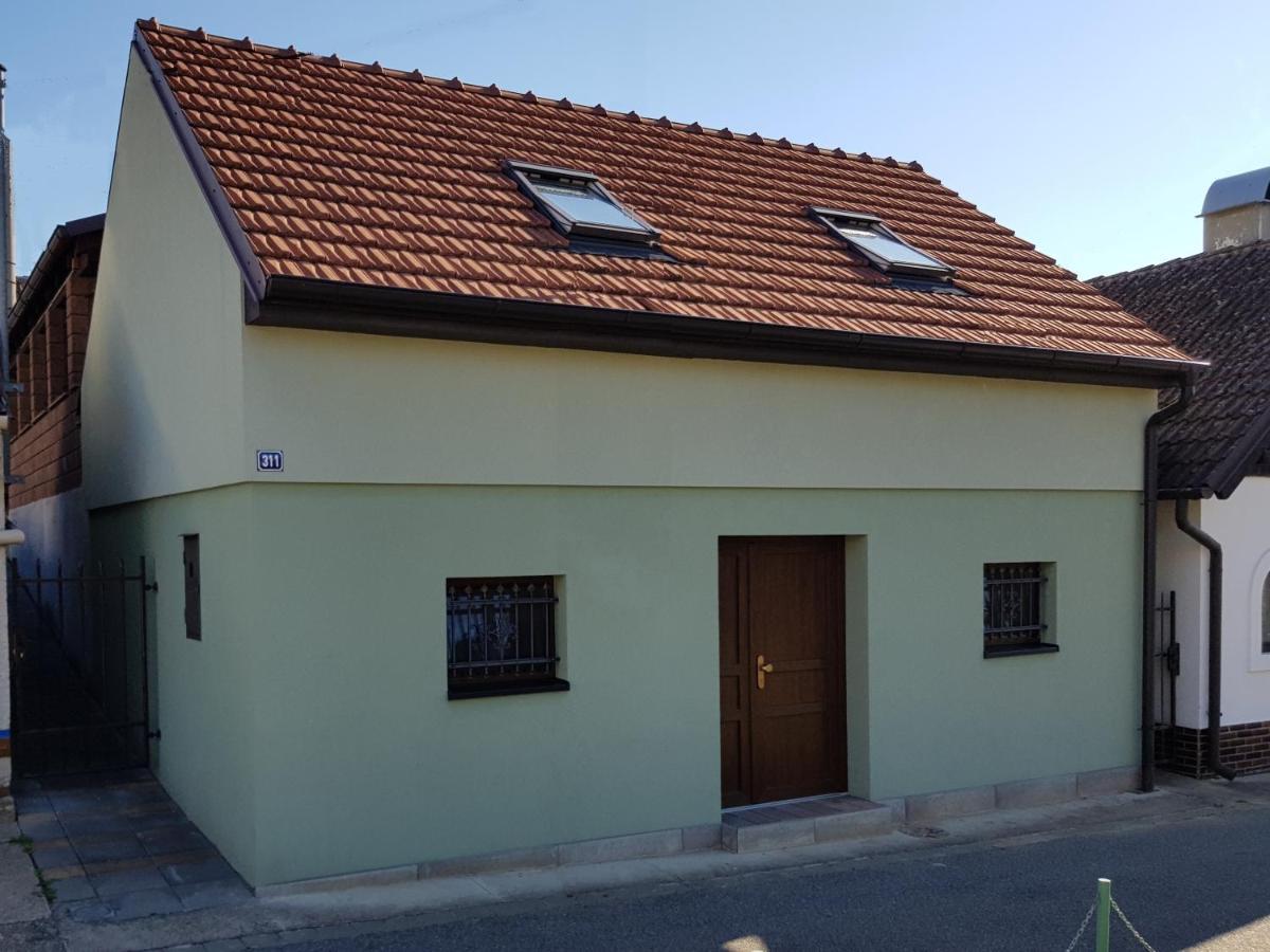 Villa Sklep U Cejku Mutěnice Exterior foto